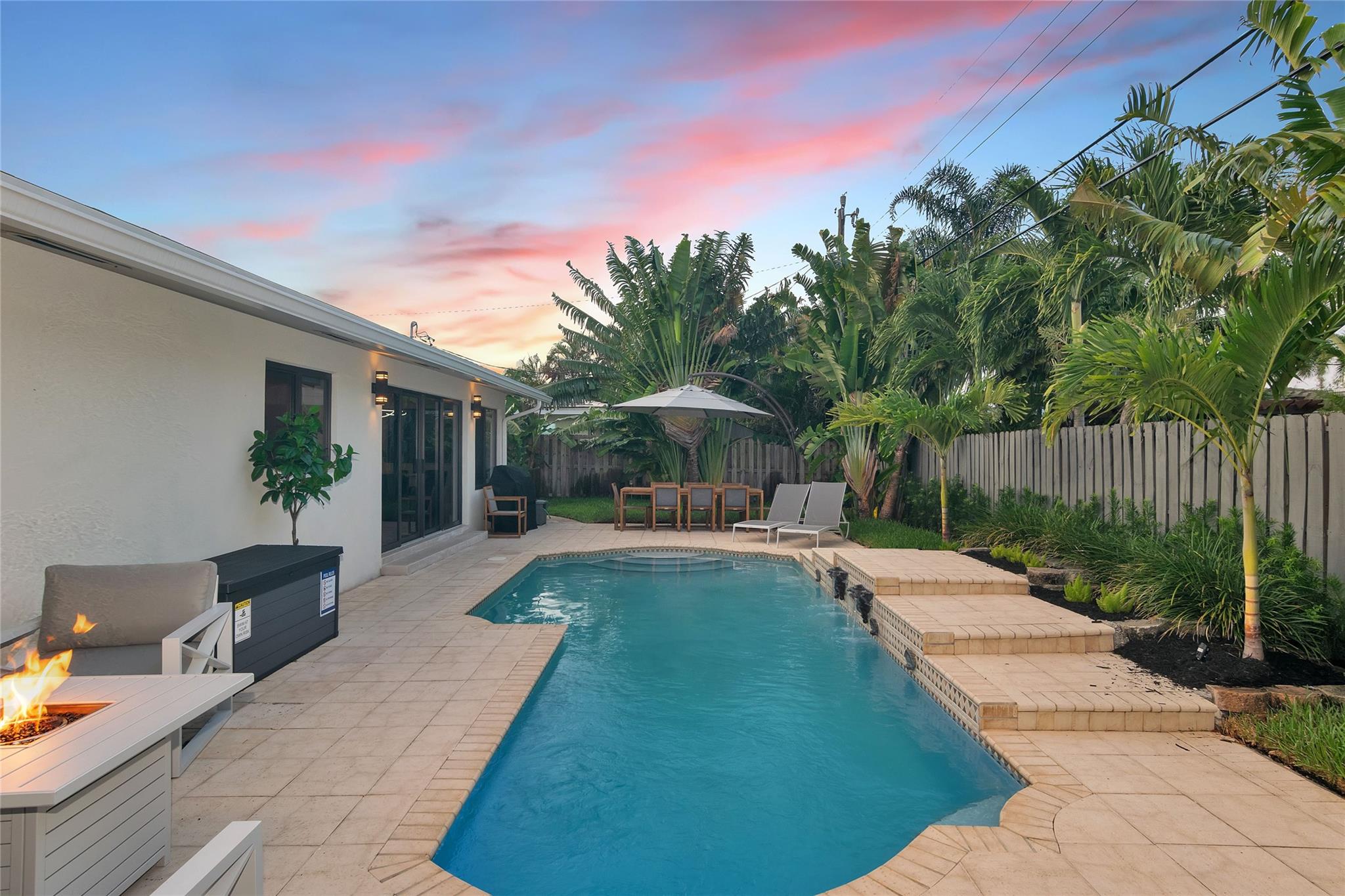 Jenada Villas 1 Add 42-7 - Residential