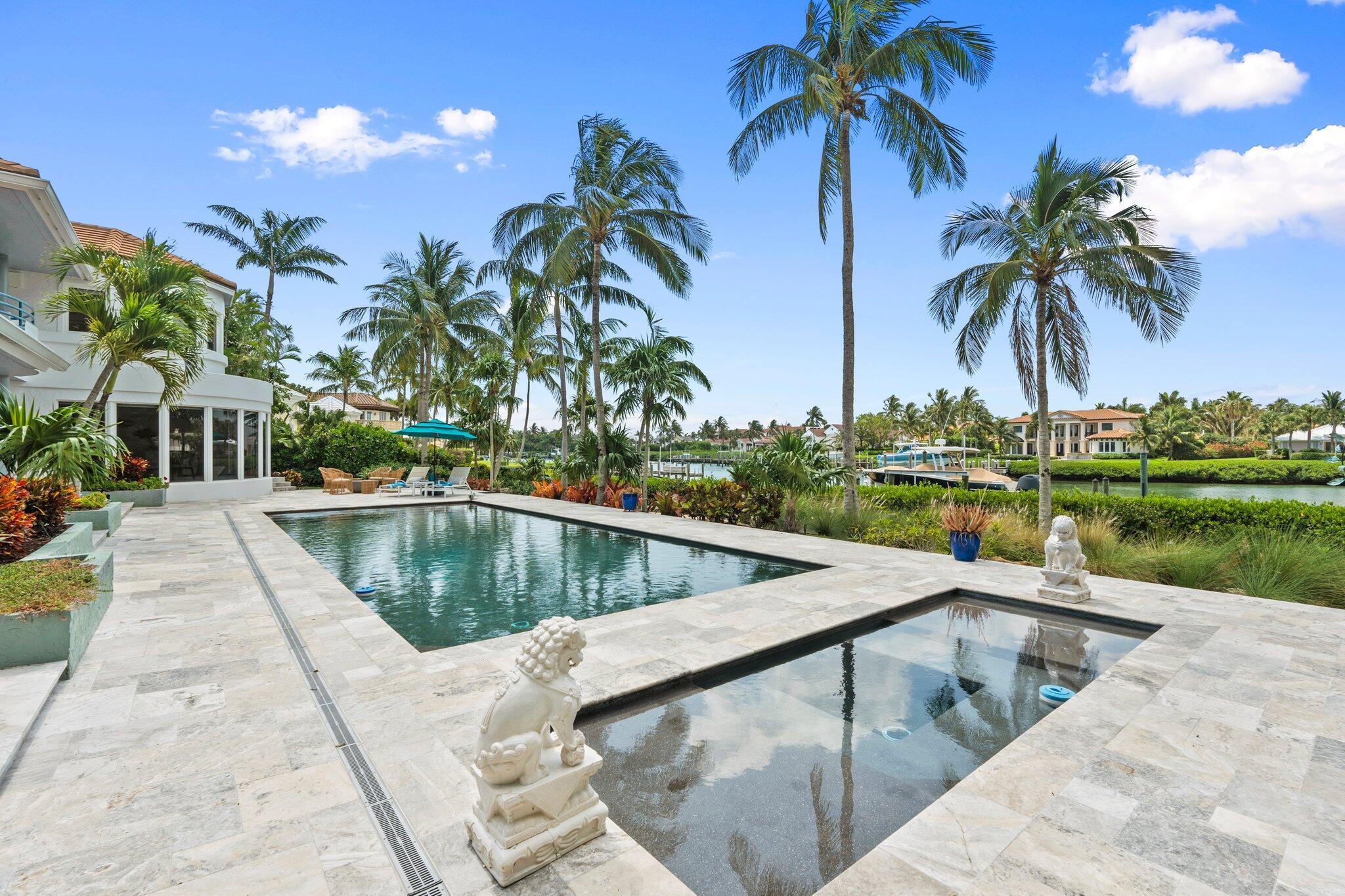 SAILFISH POINT - Residential