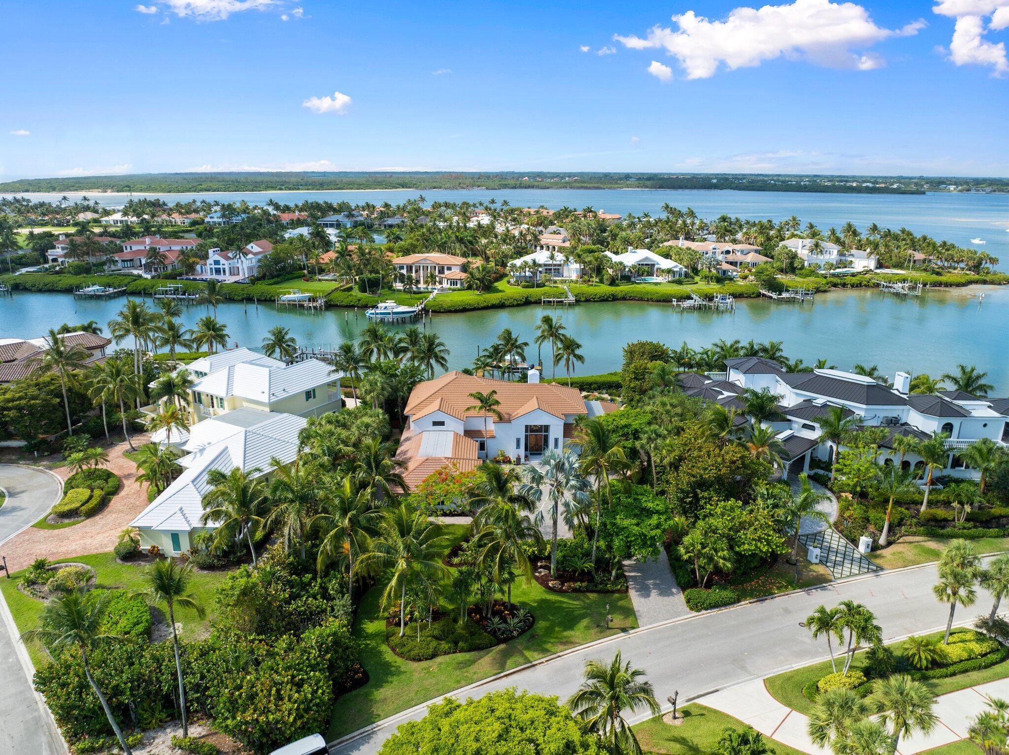 SAILFISH POINT - Residential