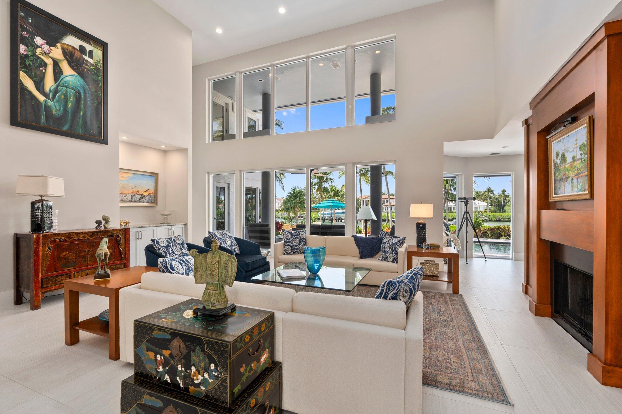 SAILFISH POINT - Residential