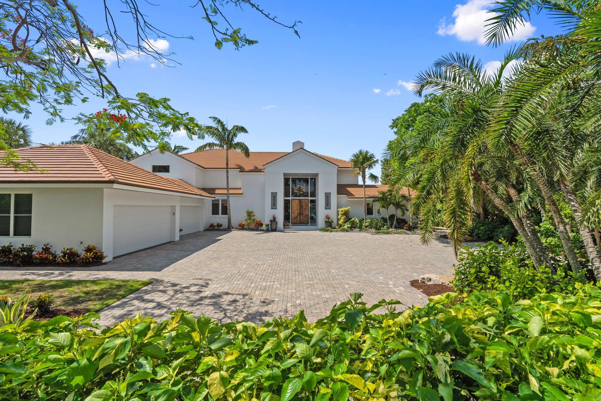 SAILFISH POINT - Residential