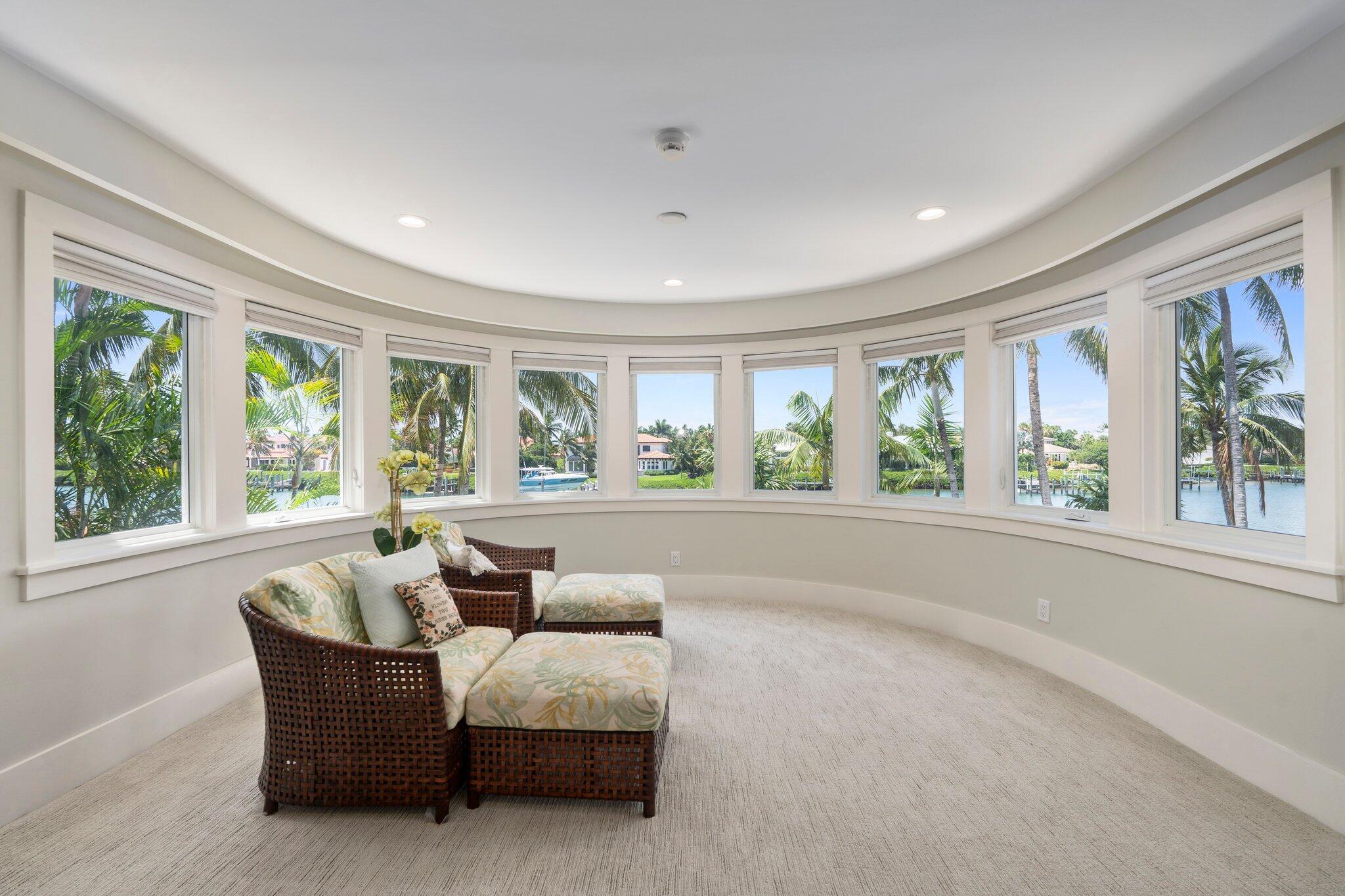 SAILFISH POINT - Residential