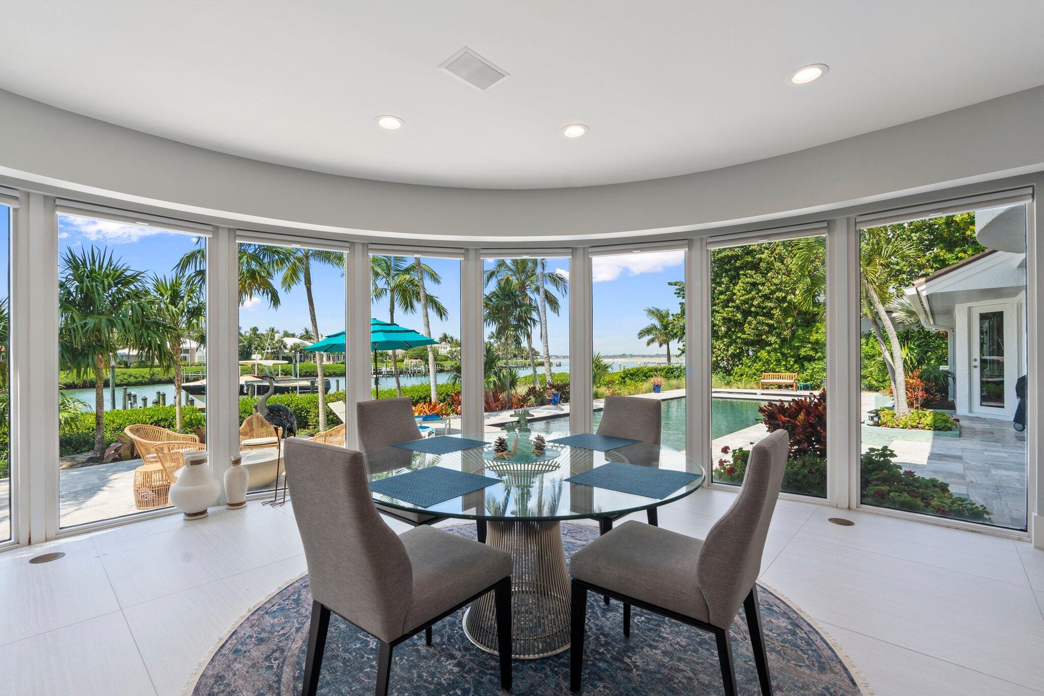 SAILFISH POINT - Residential