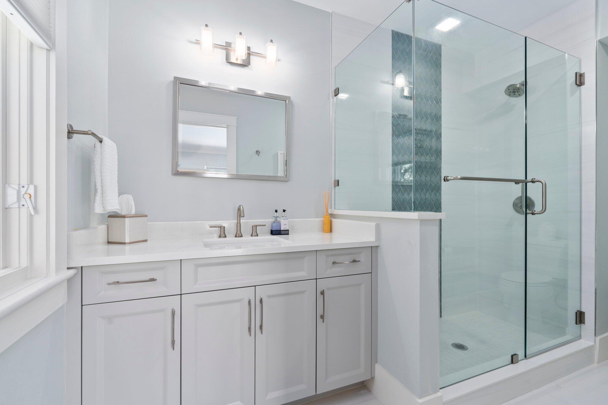 SAILFISH POINT - Residential