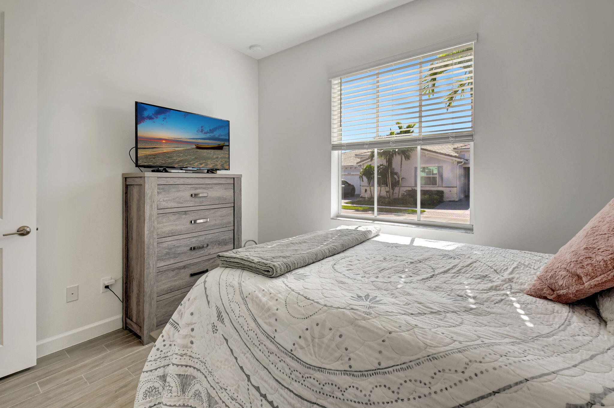 AVALON TRAILS AT VILLAGES OF ORIOLE PUD - Residential