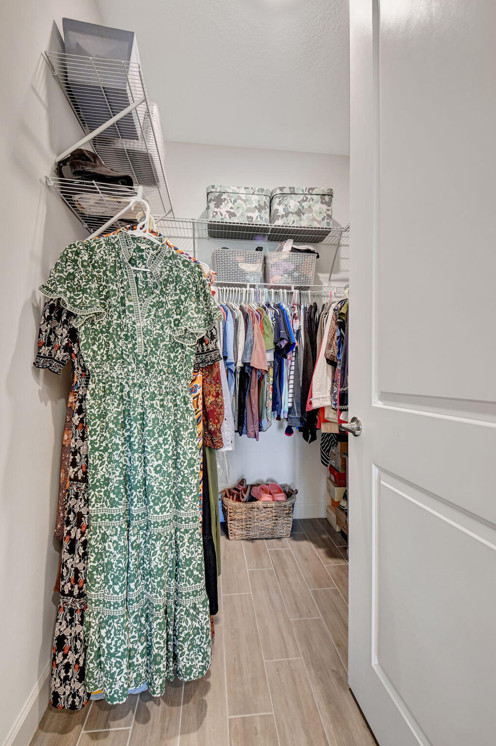 AVALON TRAILS AT VILLAGES OF ORIOLE PUD - Residential