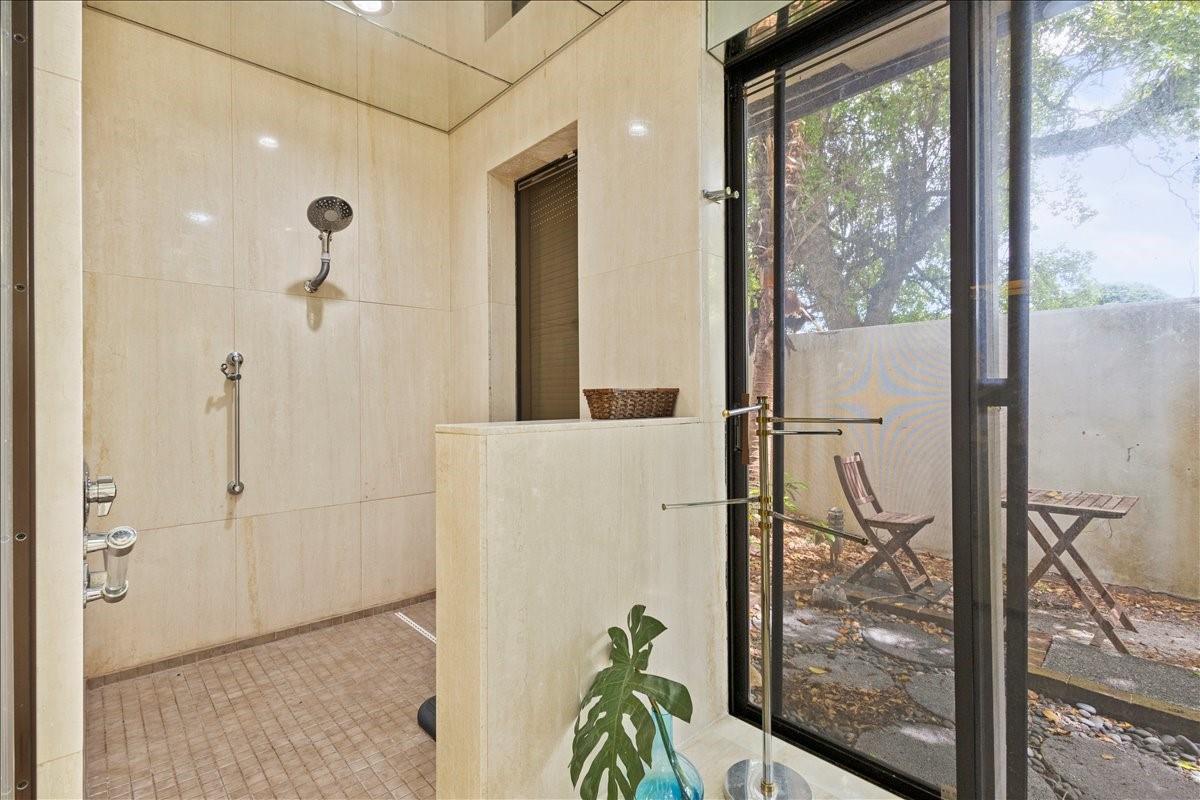 Woodlands Sec Four 66-25 - Residential Lease