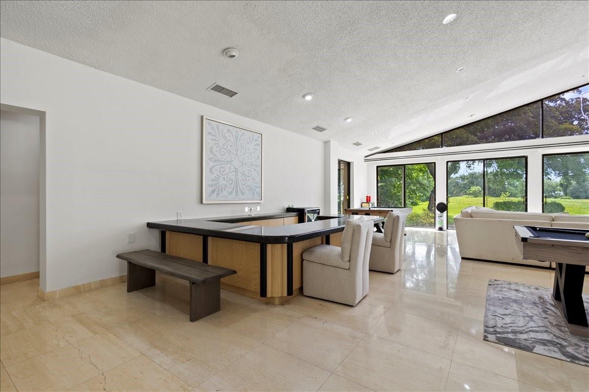 Woodlands Sec Four 66-25 - Residential Lease