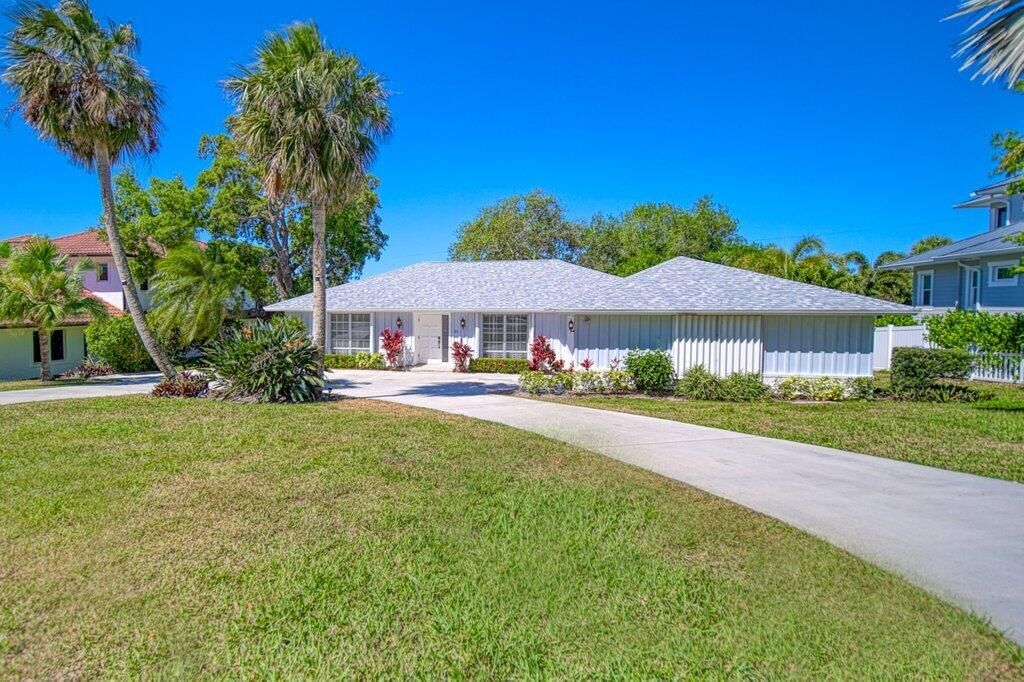 Photo of 21 Middle Road, Sewalls Point, FL 34996 (MLS # R11068357)