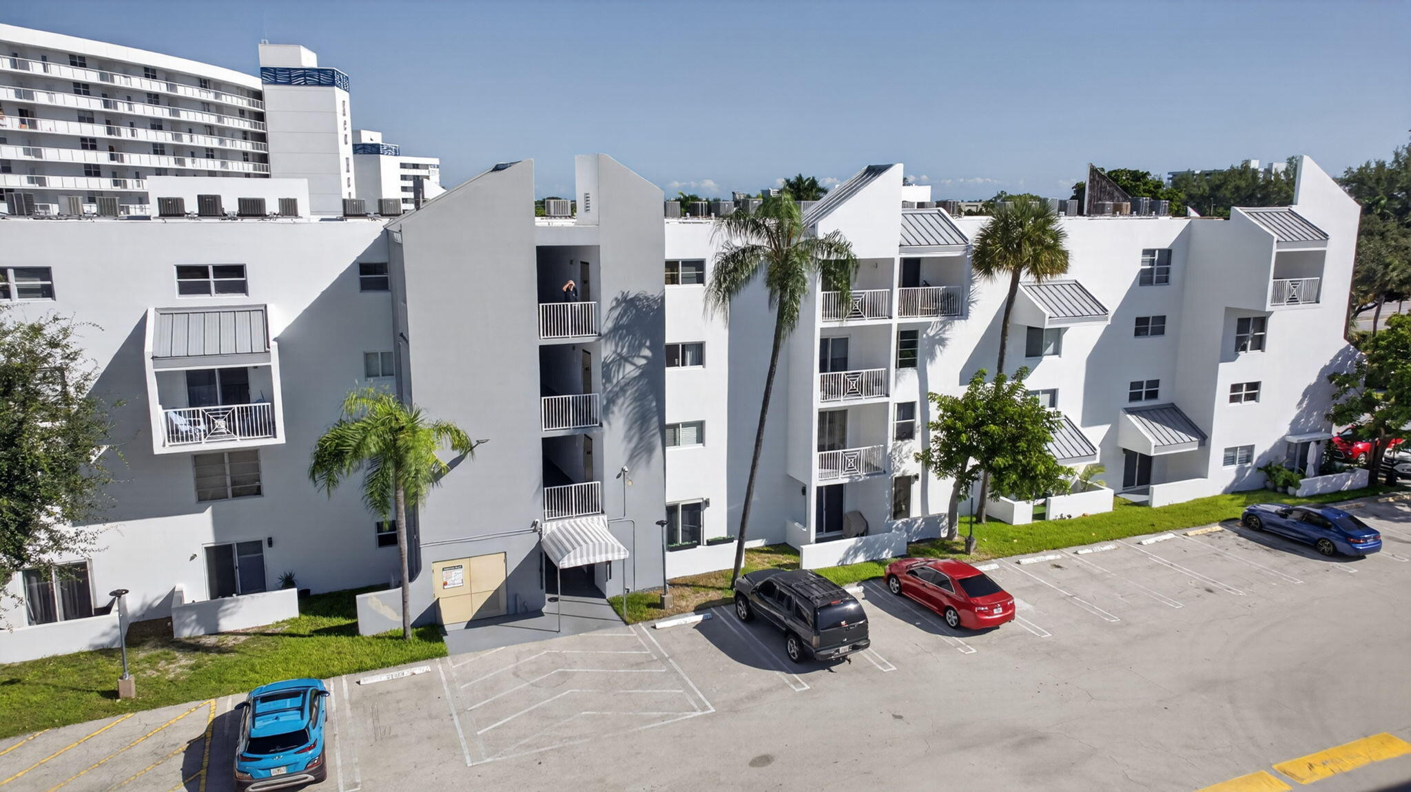 2840 NE 14th Street Causeway 203A