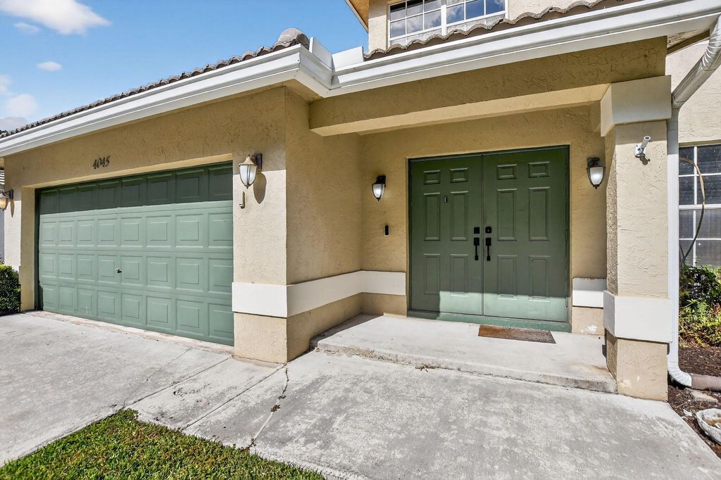 Photo of 4045 NW 1st Street, Delray Beach, FL 33445 (MLS # R11148429)