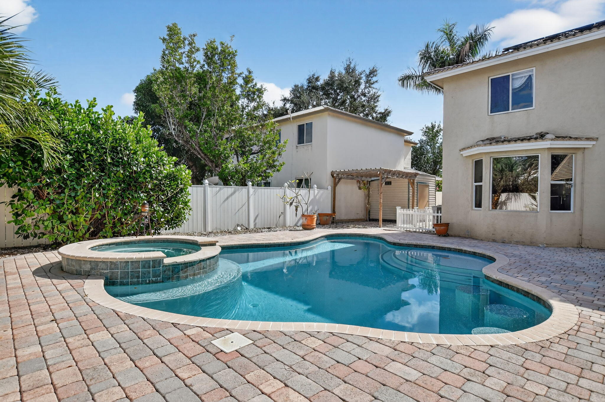 WINDYCREEK - Residential