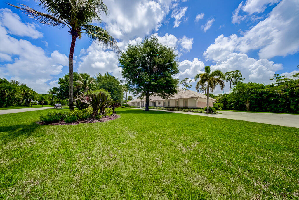 13406 Doubletree Circle