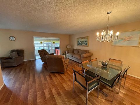 Tiny photo for 127 Amherst Lane #127, Lake Worth, FL 33467 (MLS # F10541567)