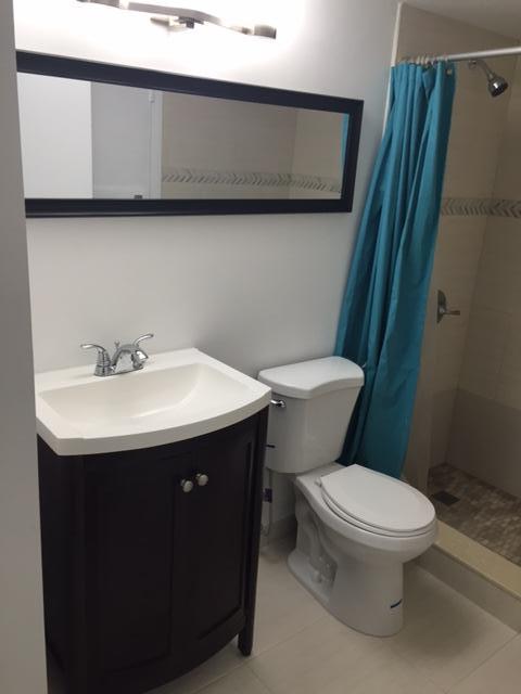 PARADISE COVE AT PALM BEACH LAKES CONDO - Residential