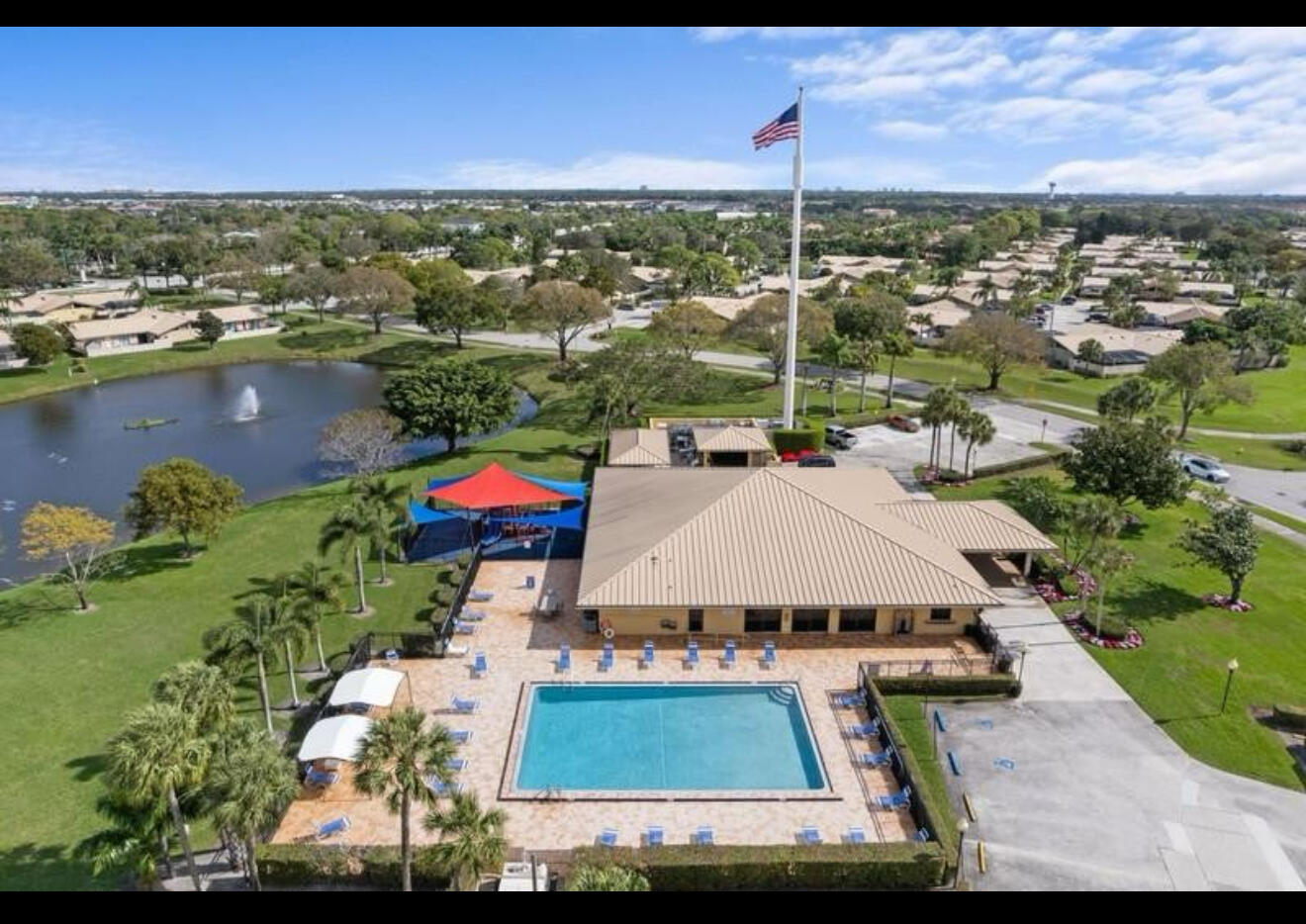 WESTWOOD LAKES 4 WESTWOOD GARDENS - Residential