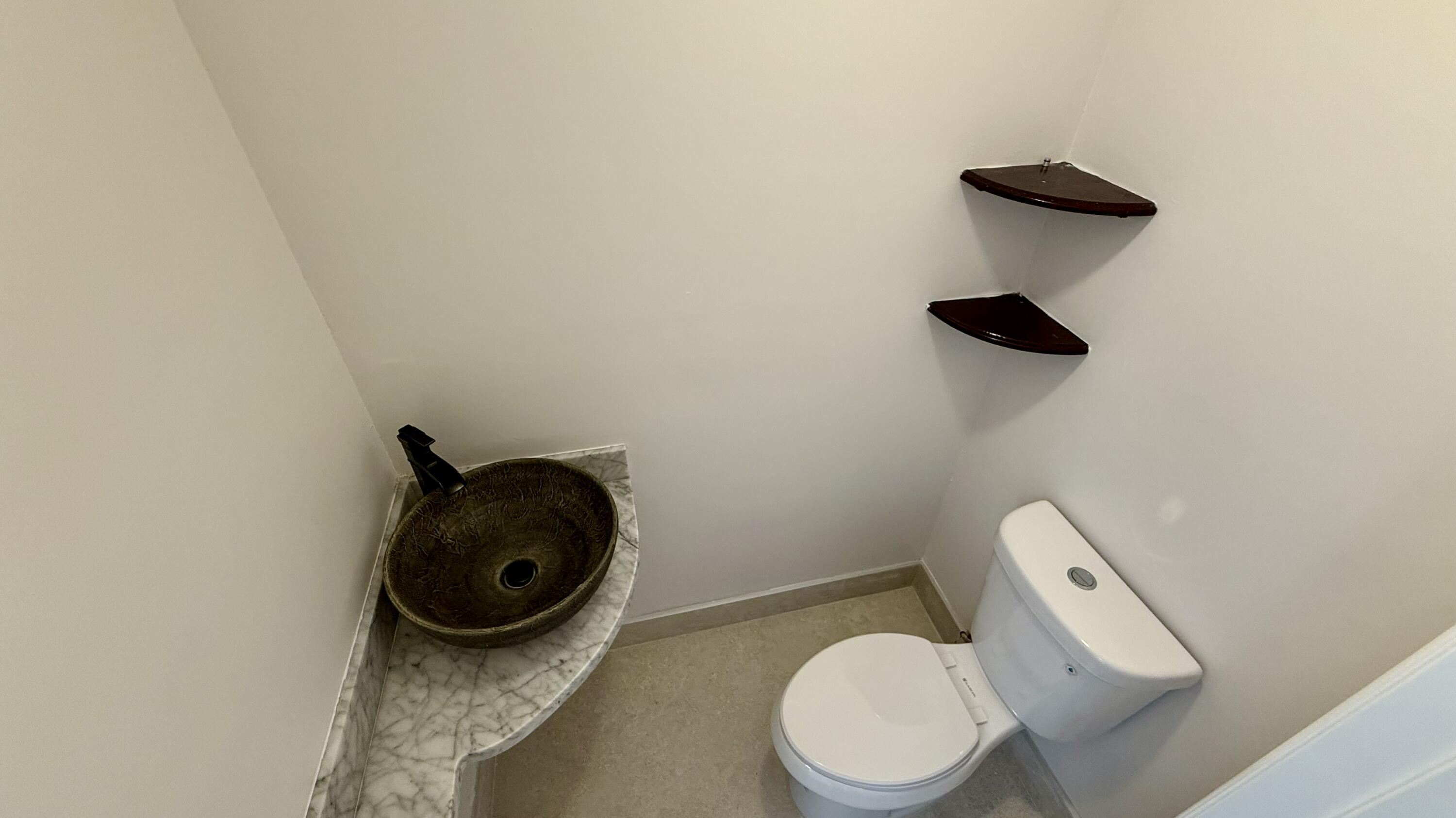 WESTWOOD LAKES 4 WESTWOOD GARDENS - Residential