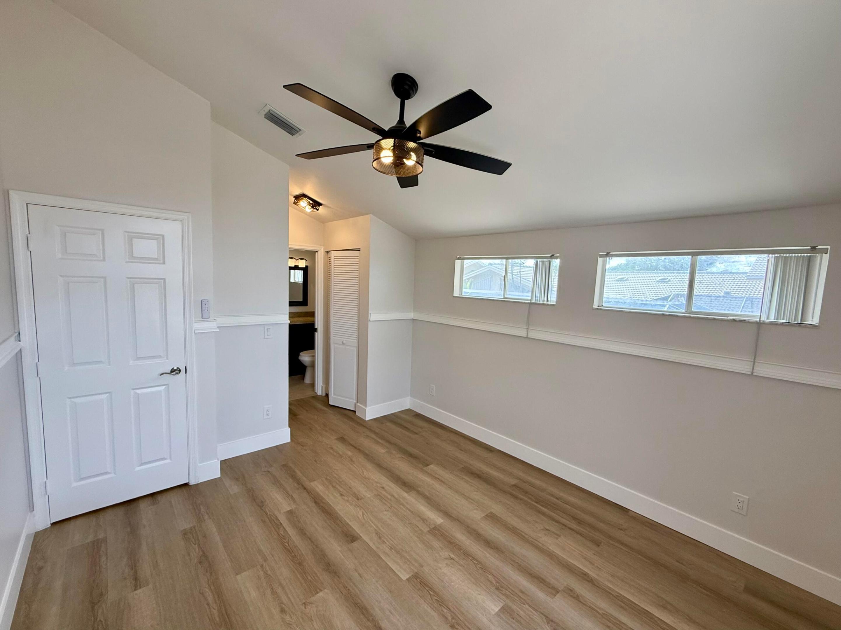 WESTWOOD LAKES 4 WESTWOOD GARDENS - Residential