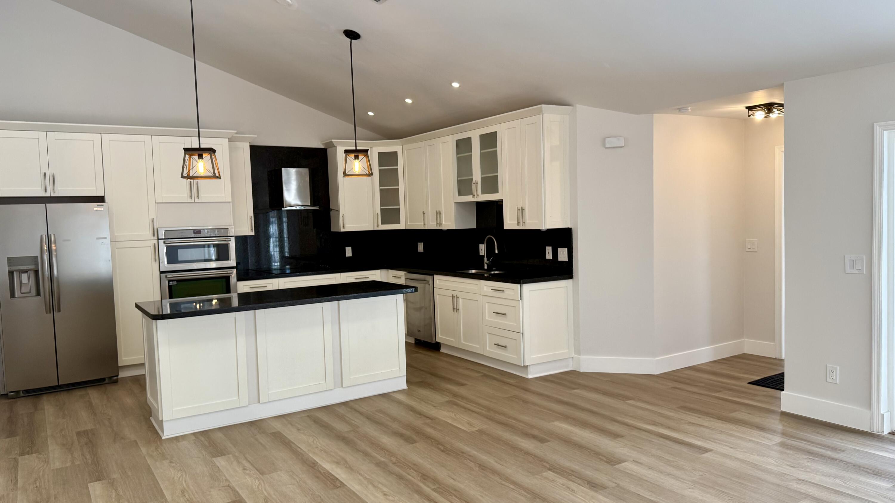 WESTWOOD LAKES 4 WESTWOOD GARDENS - Residential