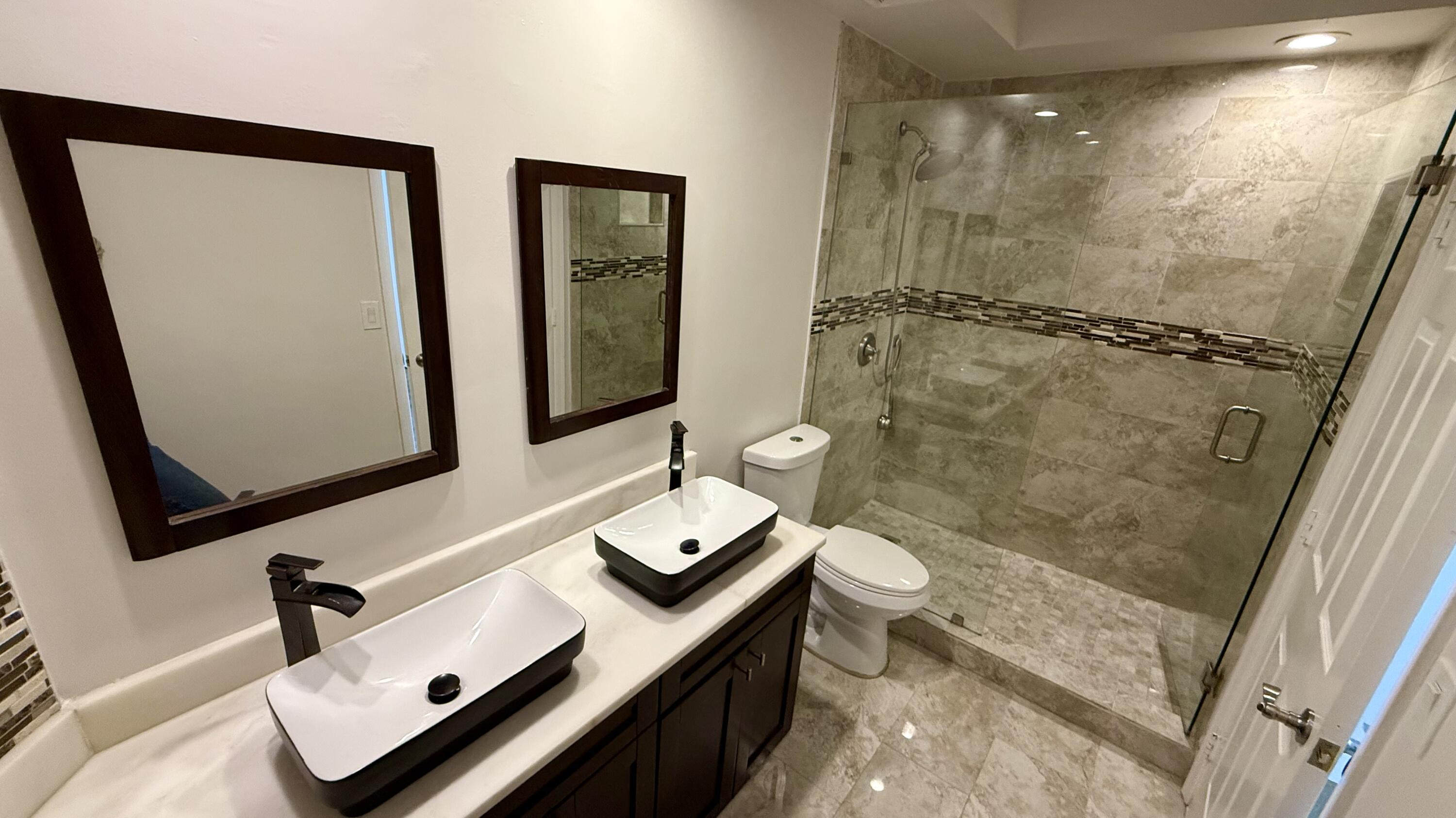 WESTWOOD LAKES 4 WESTWOOD GARDENS - Residential