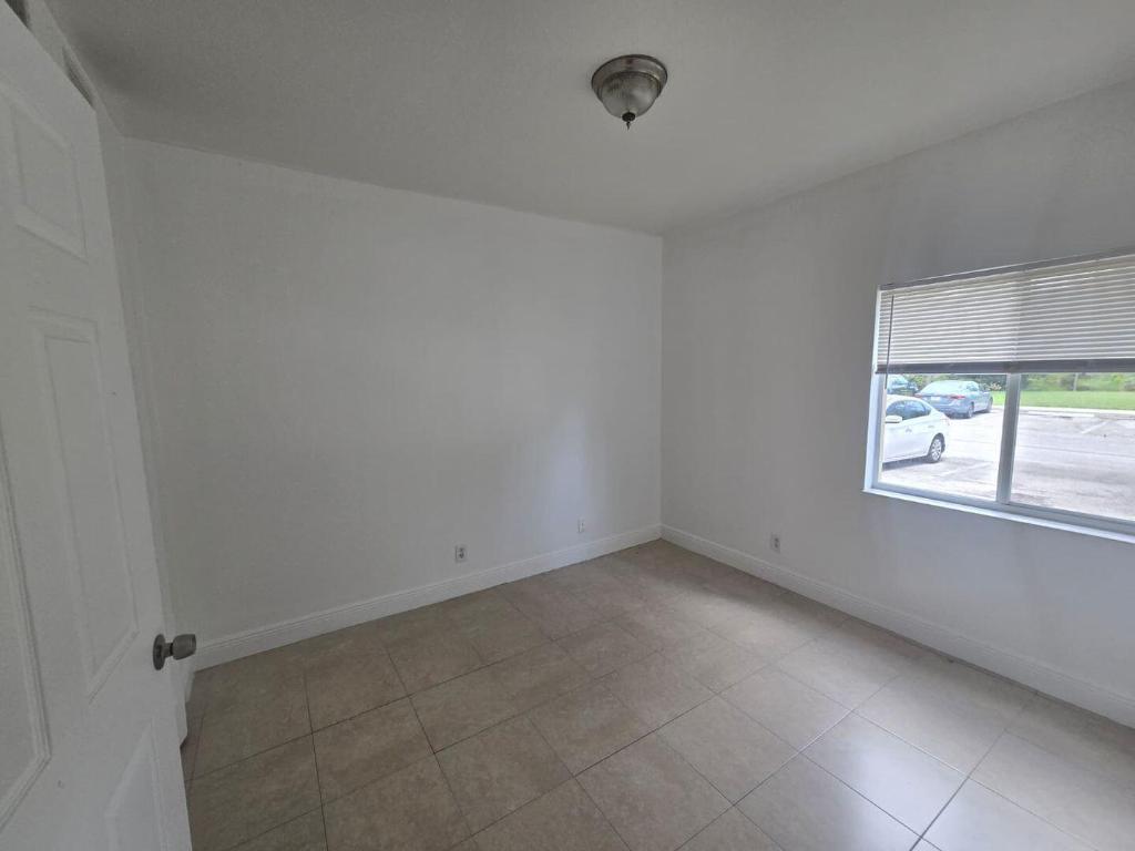 BELVEDERE ISLES CONDO NO 2 - Residential