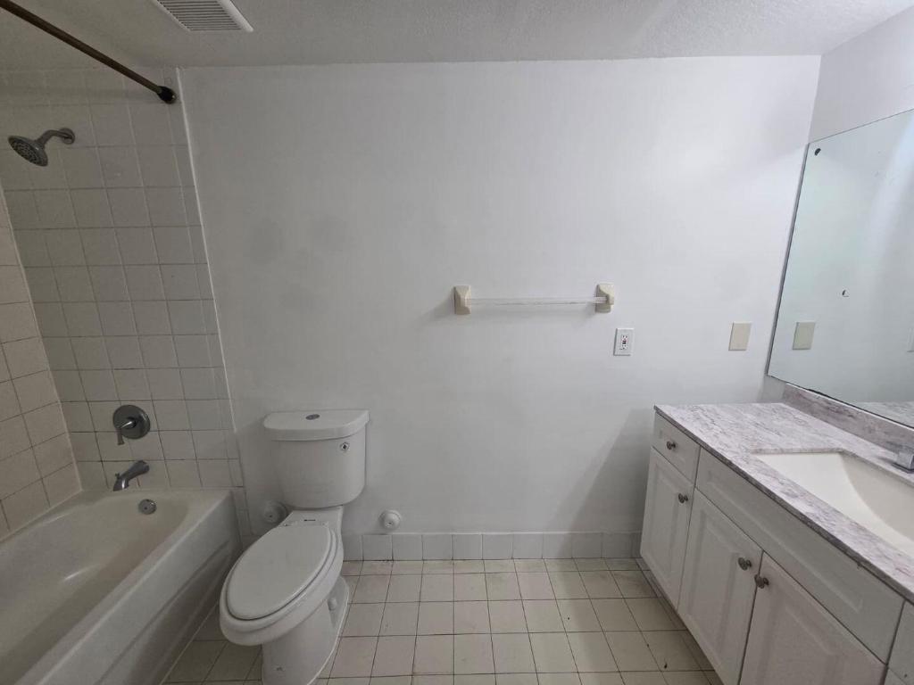 BELVEDERE ISLES CONDO NO 2 - Residential