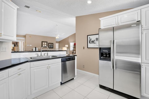 Tiny photo for 6050 VERDE Trail S #401, Boca Raton, FL 33433 (MLS # B26083950)