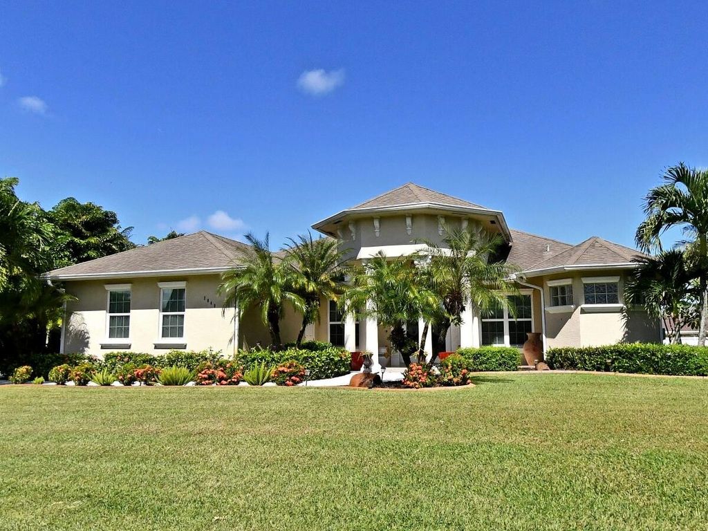 Photo of 2043 SE Bisbee Street, Port Saint Lucie, FL 34952 (MLS # B26042859)