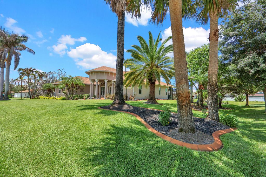 Photo of 2043 SE Bisbee Street, Port Saint Lucie, FL 34952 (MLS # B26042859)