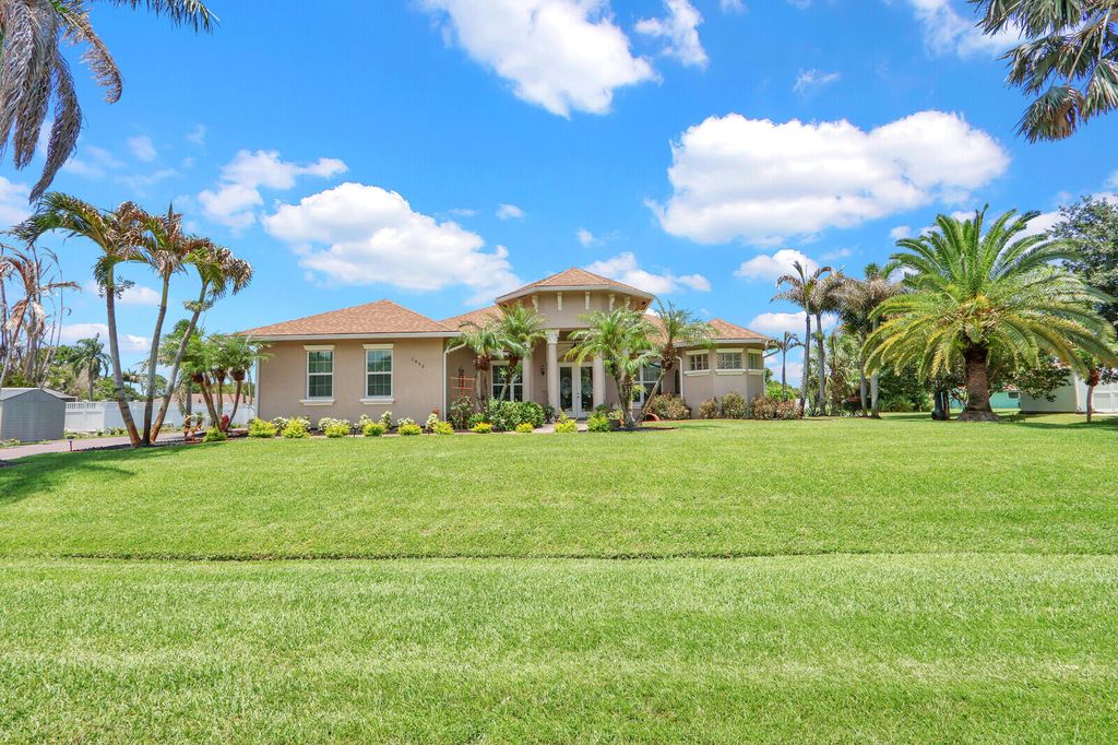 Photo of 2043 SE Bisbee Street, Port Saint Lucie, FL 34952 (MLS # B26042859)