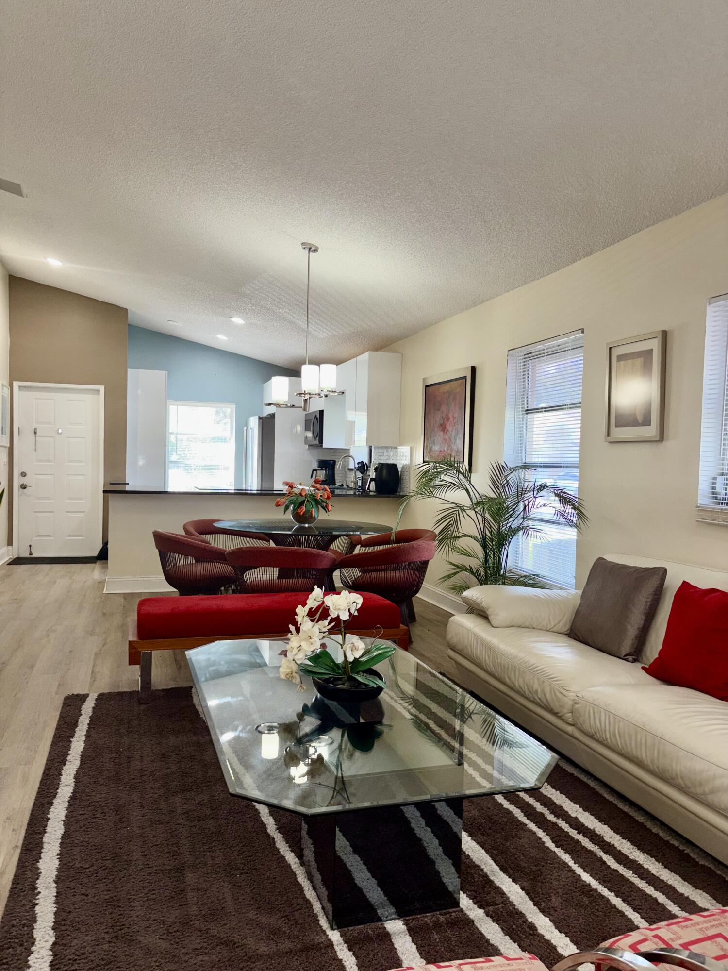 WHISPER WALK SEC C CONDO - Residential Lease