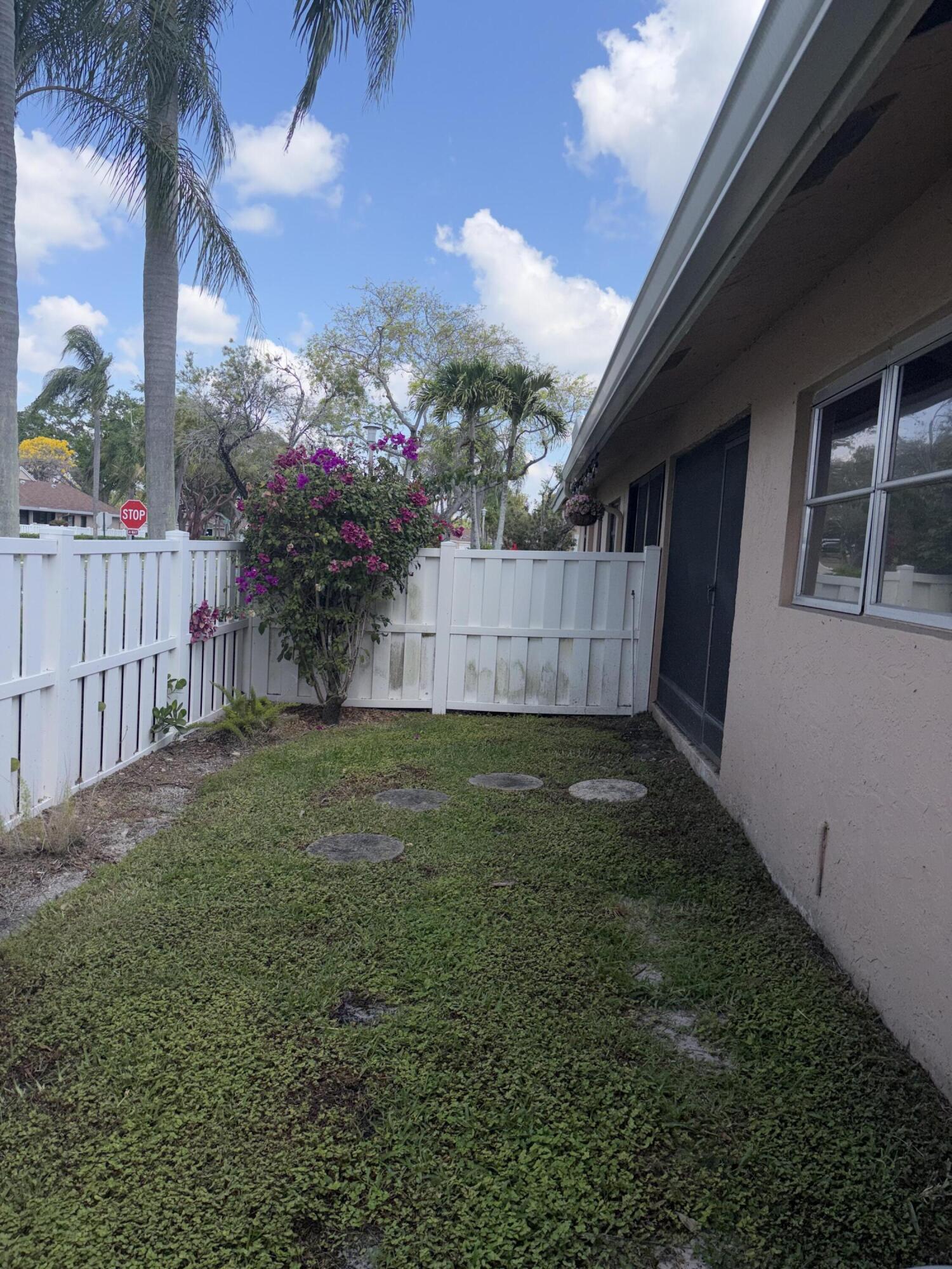 WHISPER WALK SEC C CONDO - Residential Lease