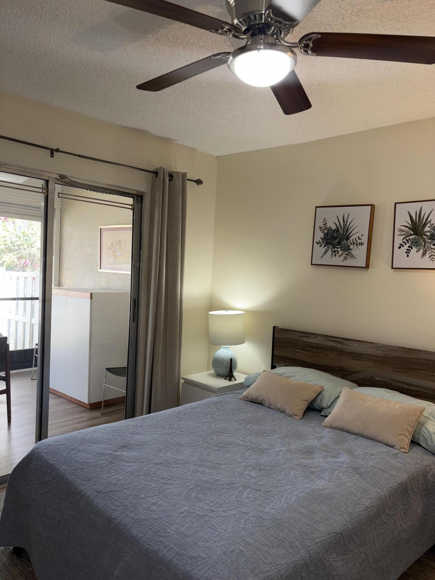 WHISPER WALK SEC C CONDO - Residential Lease