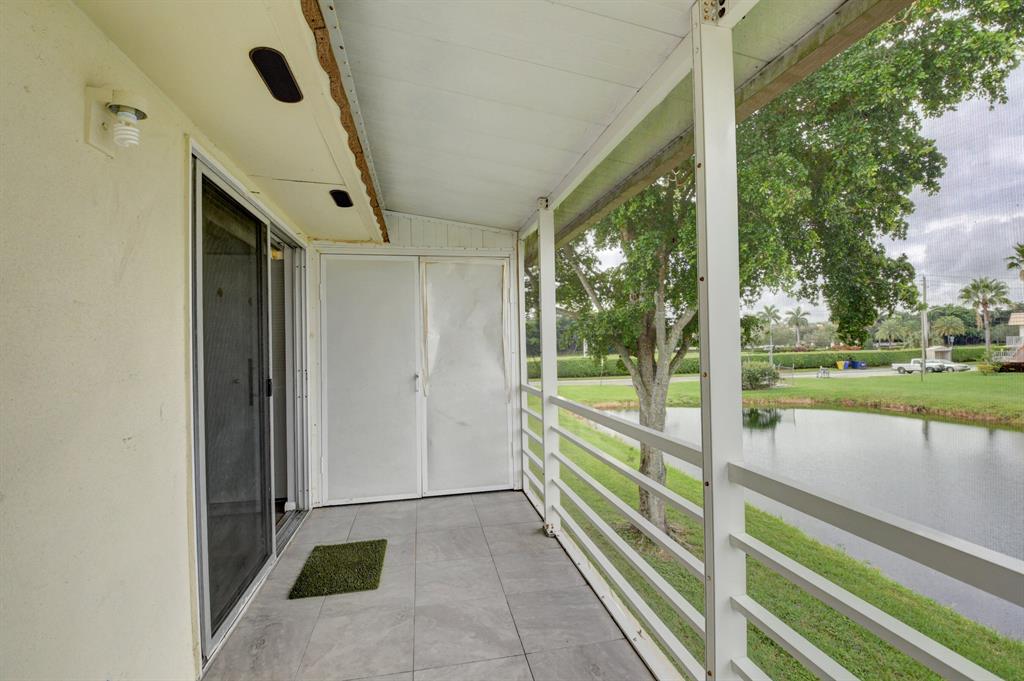 KINGS POINT SAXONY CONDOS - Residential