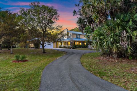 Photo of 17375 Thunder Road, Jupiter, FL 33478 (MLS # R11149784)