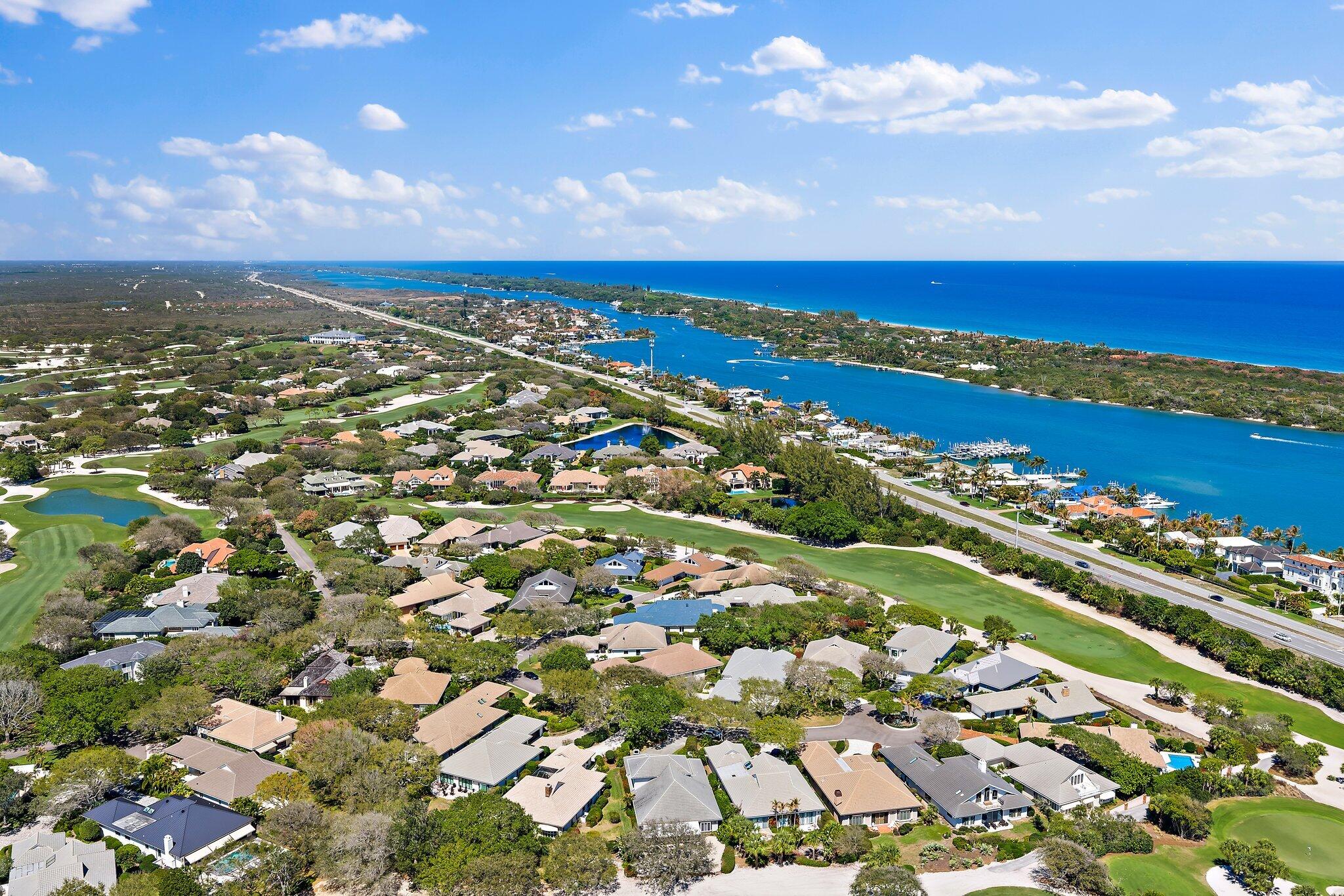 Jupiter Hills Village - Residential