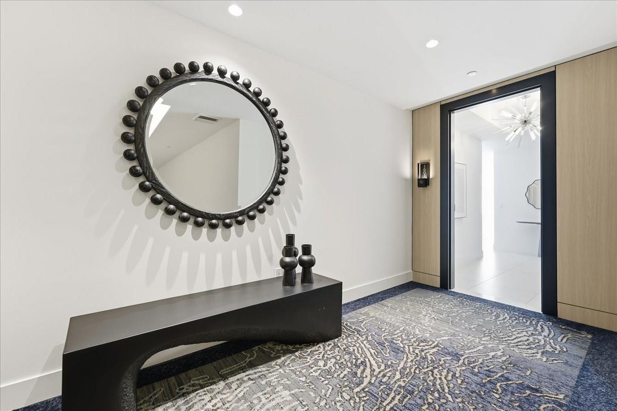 SELENE OCEANFRONT - Residential