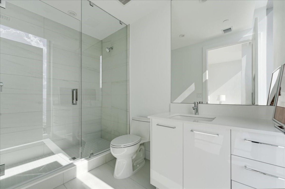 SELENE OCEANFRONT - Residential