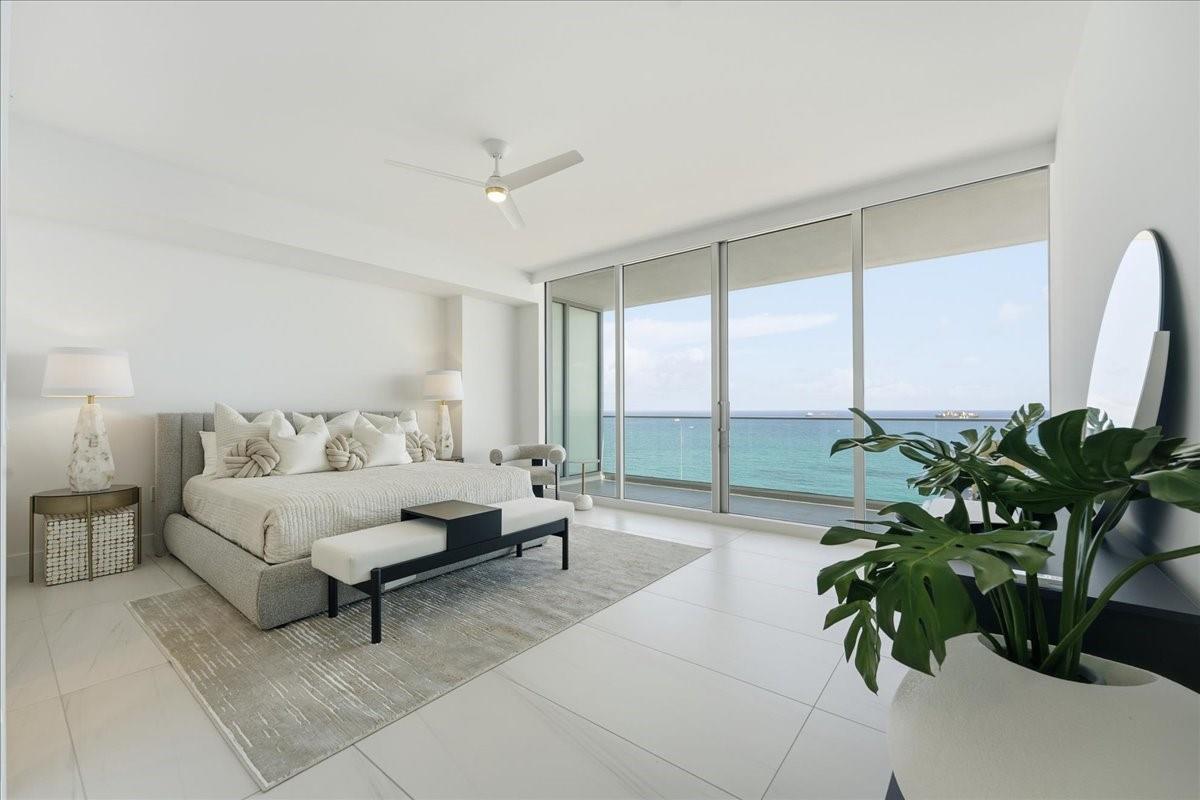SELENE OCEANFRONT - Residential