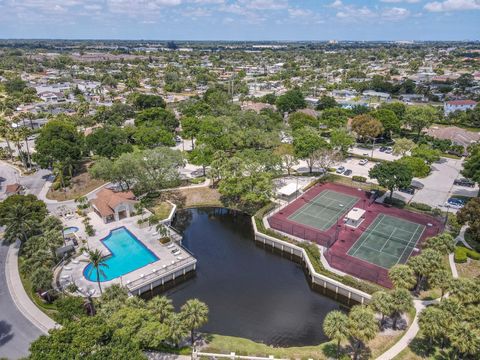 A home in Lake Clarke Shores