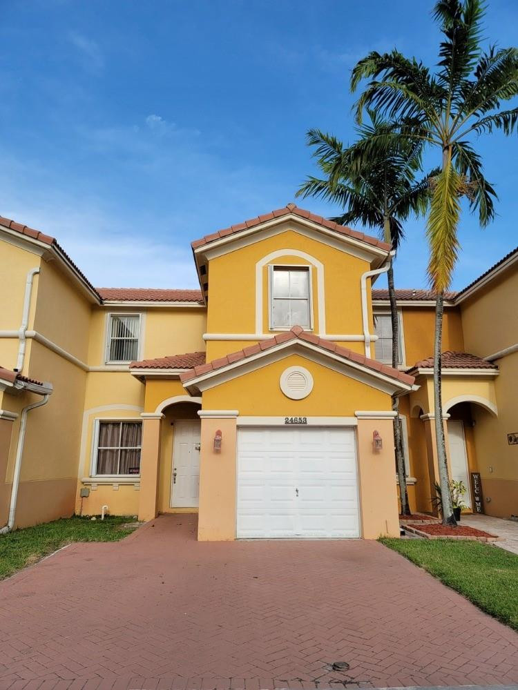 Villas Del Campo - Residential