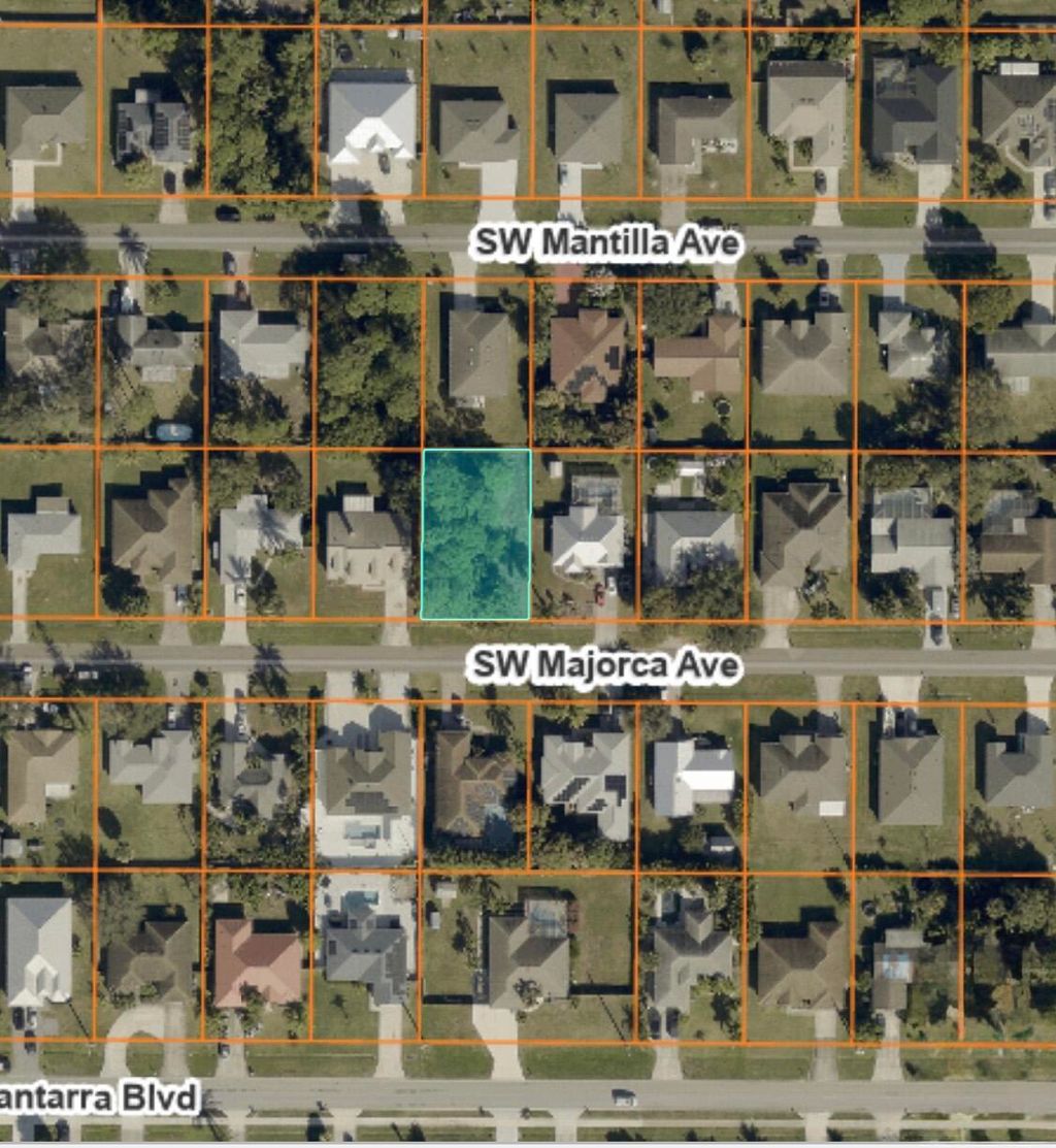 Photo of 1049 SW Majorca Avenue, Port Saint Lucie, FL 34953 (MLS # B26023654)