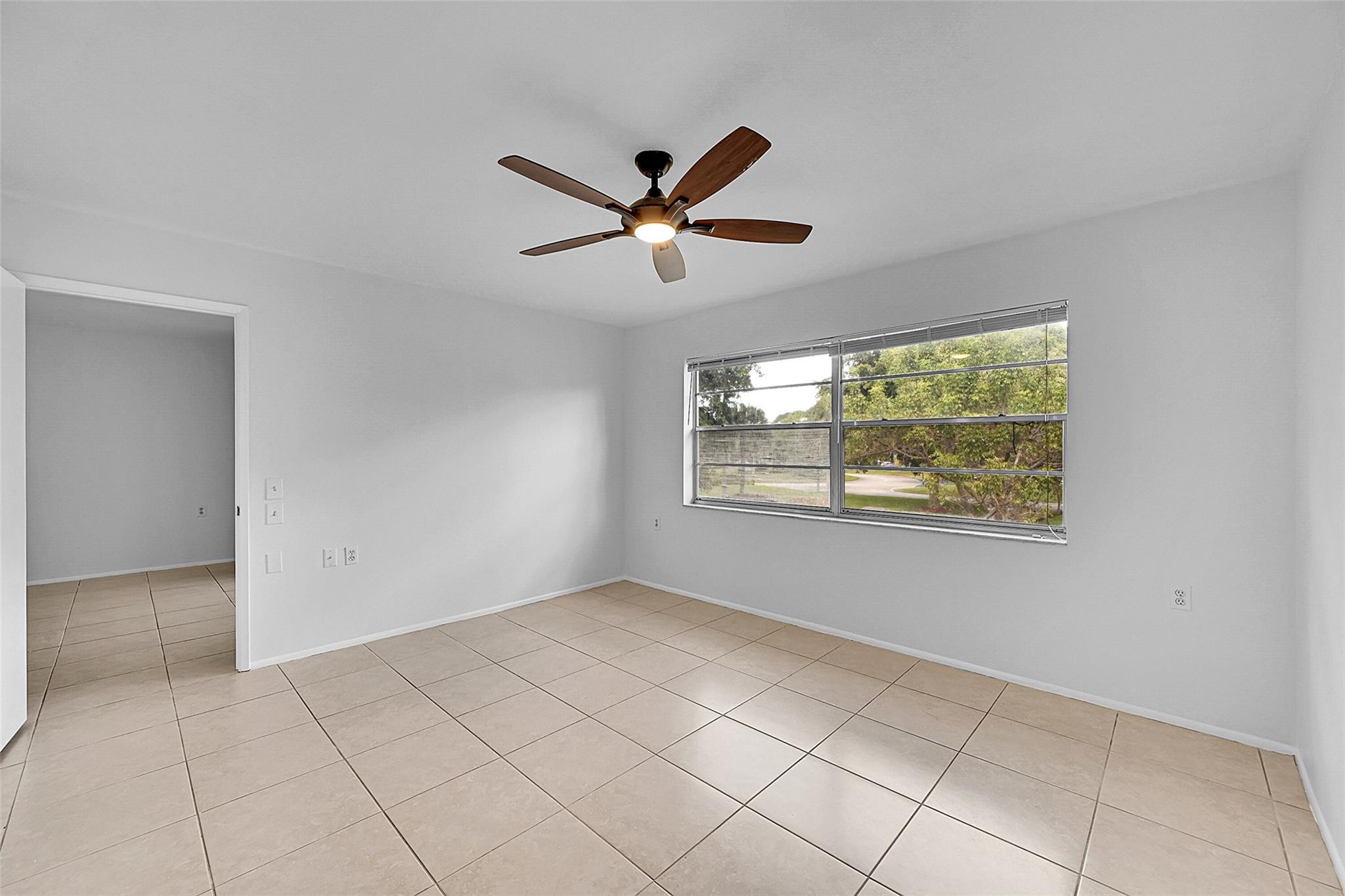 WYNMOOR VILLAGE - Residential