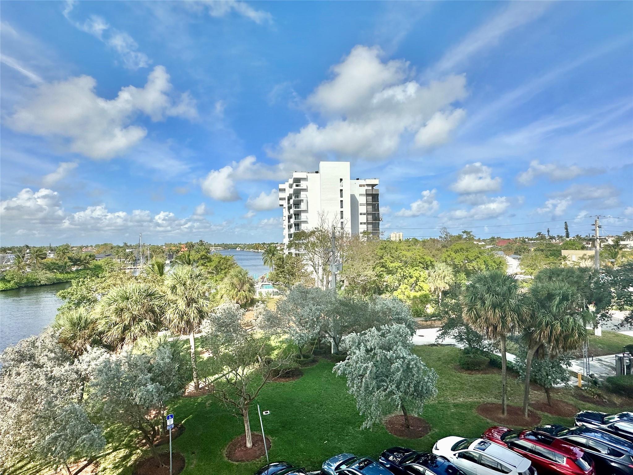 Intracoastal Tower - Residential