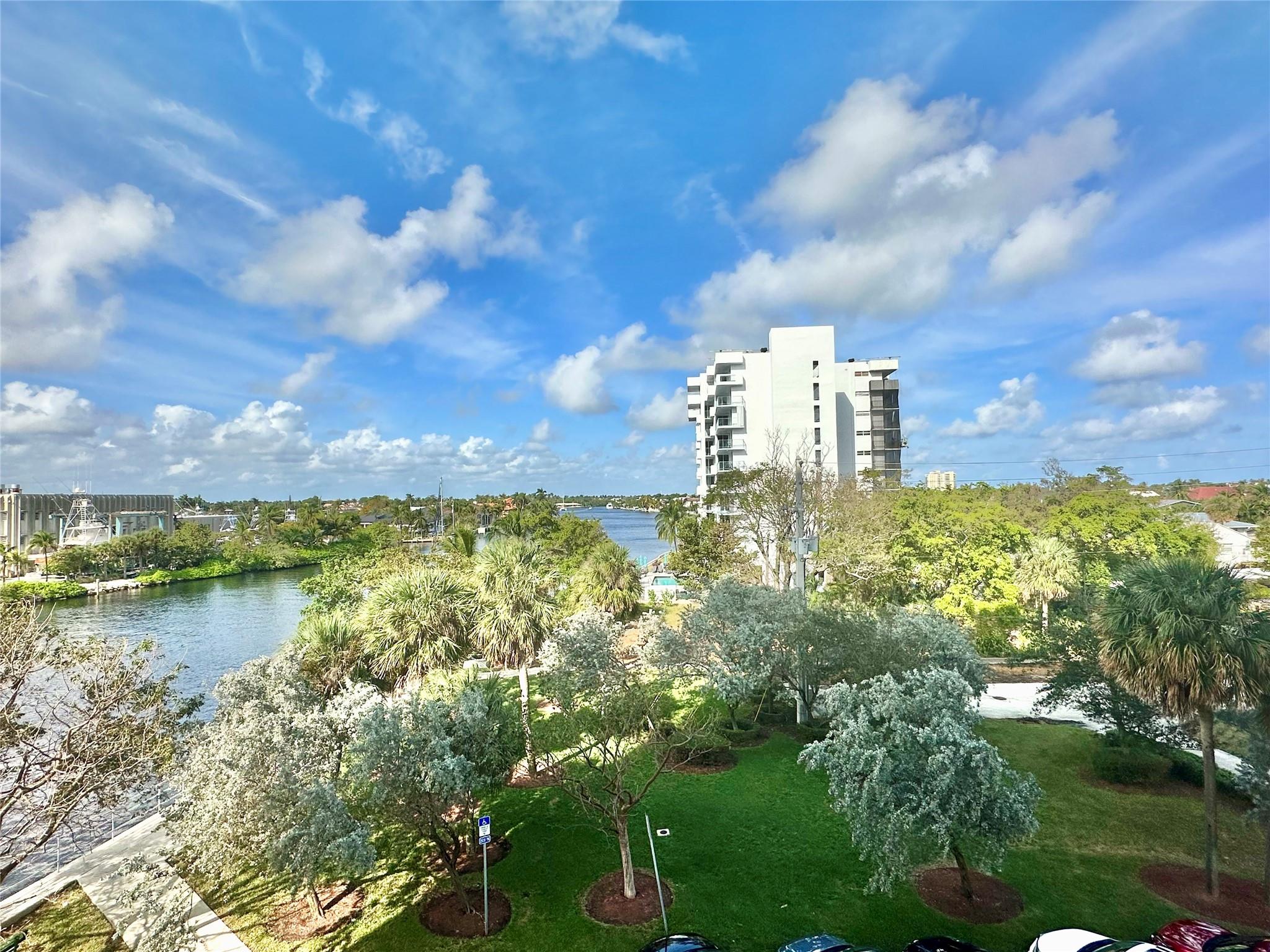 Intracoastal Tower - Residential