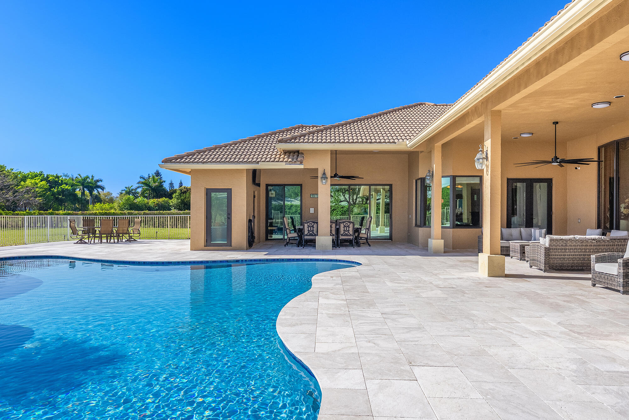 PADDOCK PARK 2 OF WELLINGTON - Residential