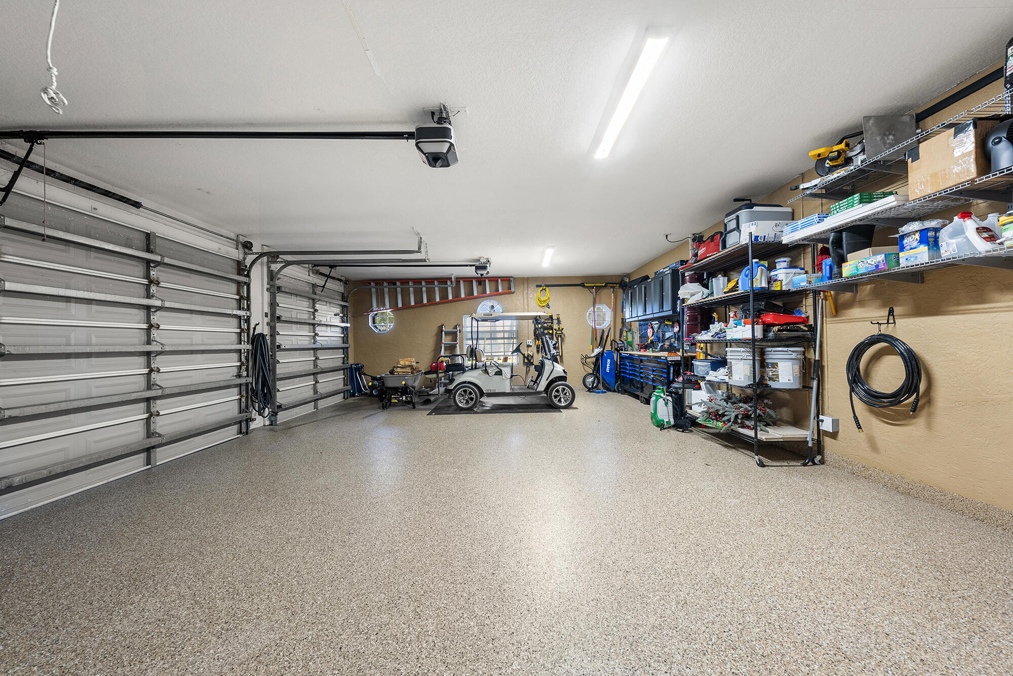 PADDOCK PARK 2 OF WELLINGTON - Residential