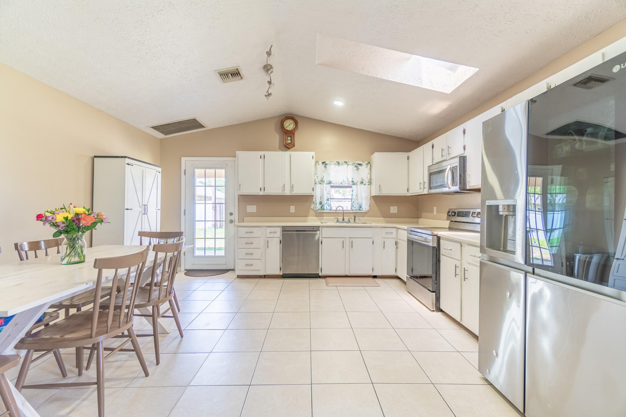 PORT ST LUCIE SECTION 19 - Residential