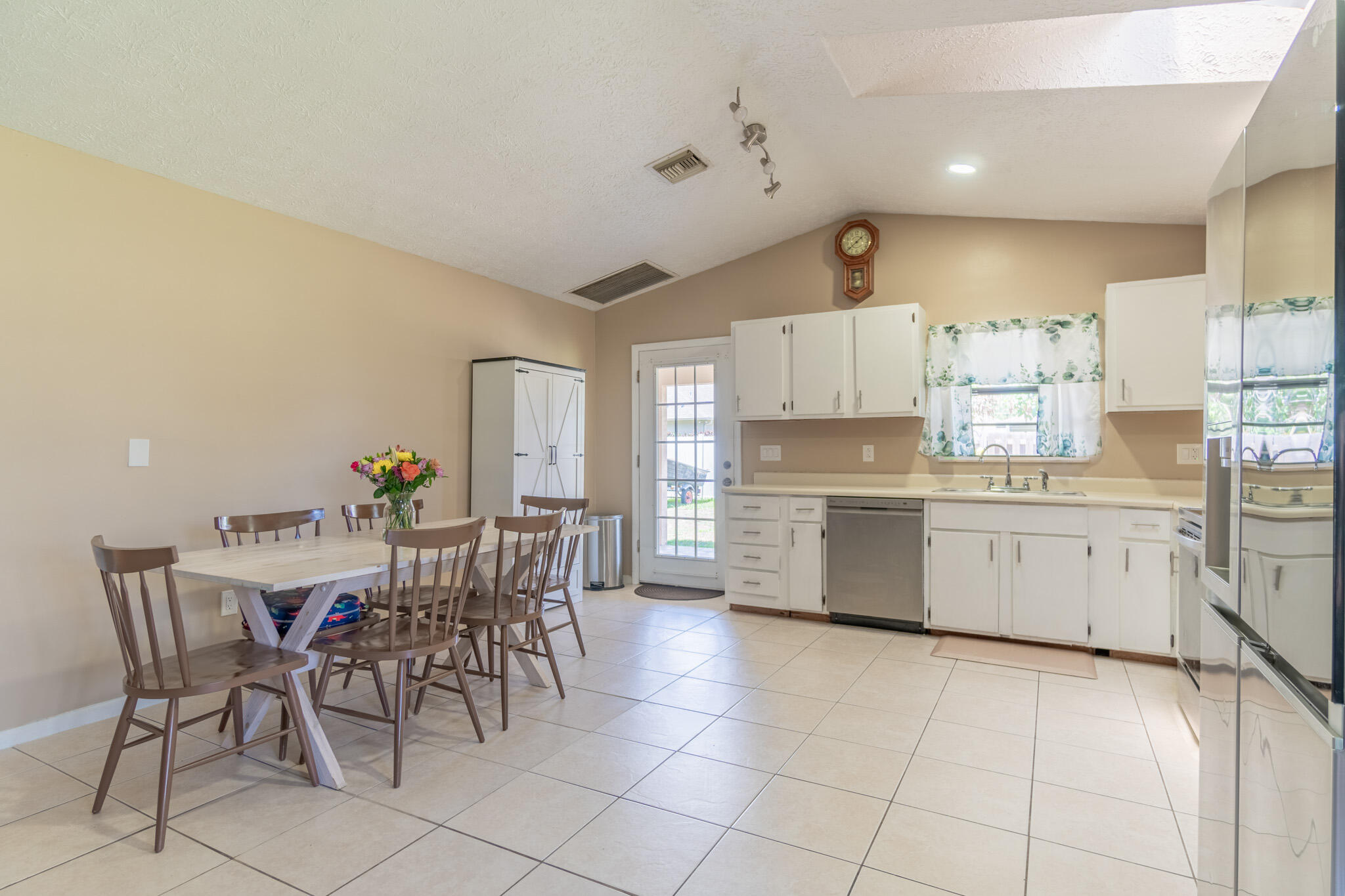 PORT ST LUCIE SECTION 19 - Residential