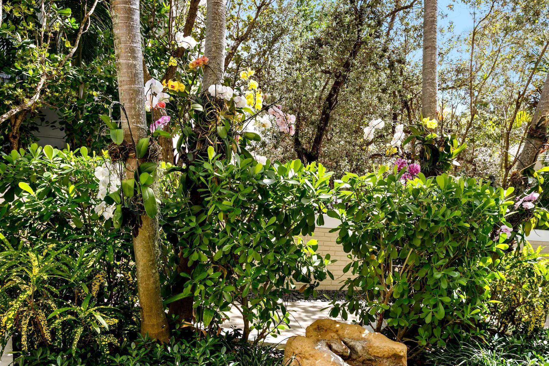 ONE ROYAL PALM WAY CONDO - Residential